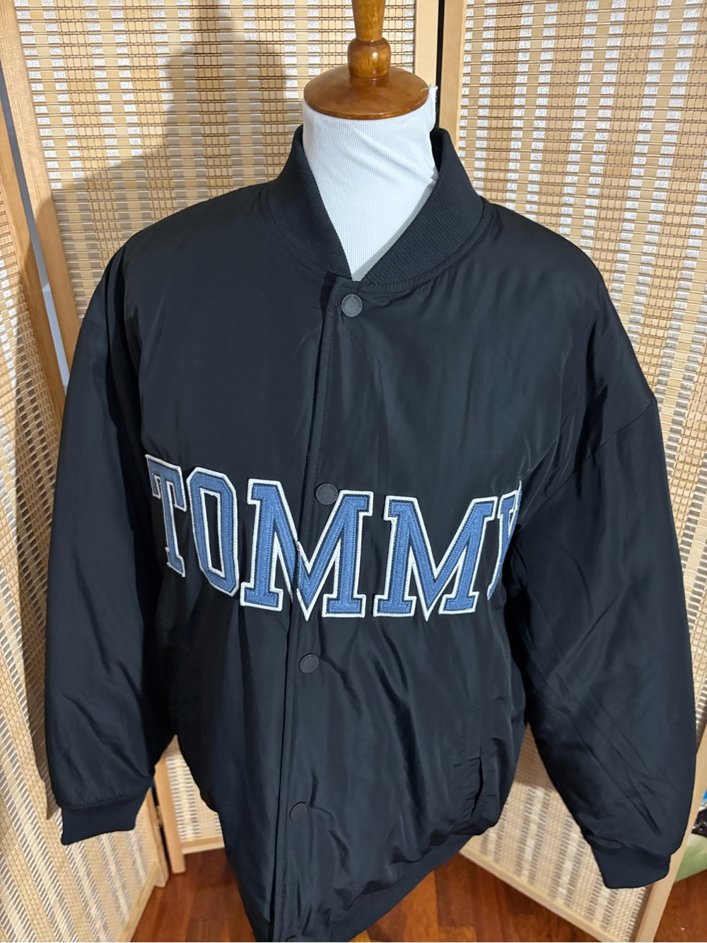 Vintage Tommy Hilfiger Black Bomber Jacket with Embroidered Logo